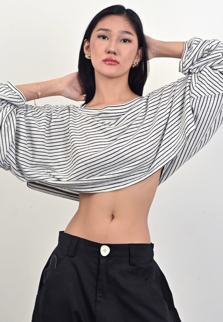 Agam Top | White And Black