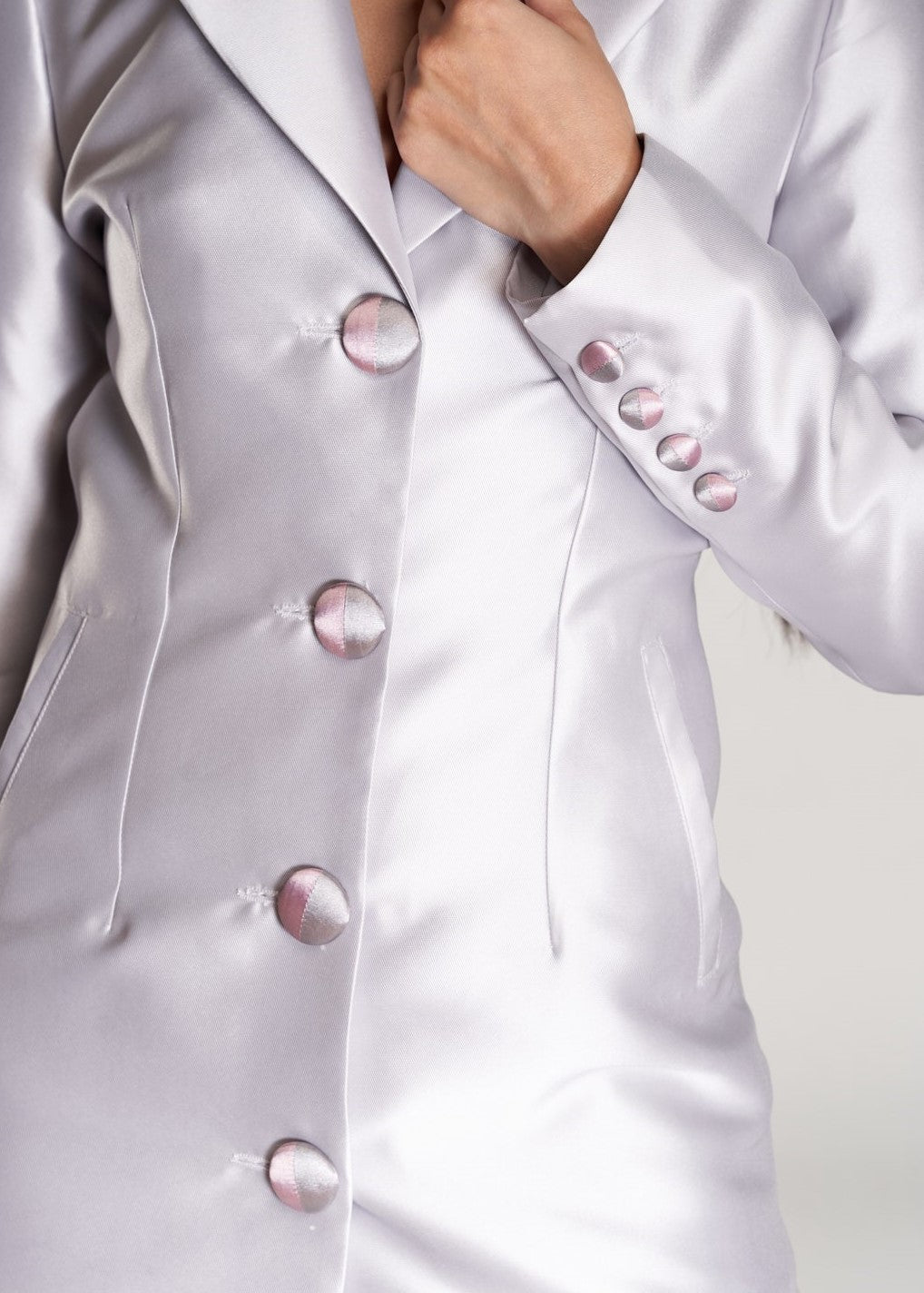 contrast button blazer